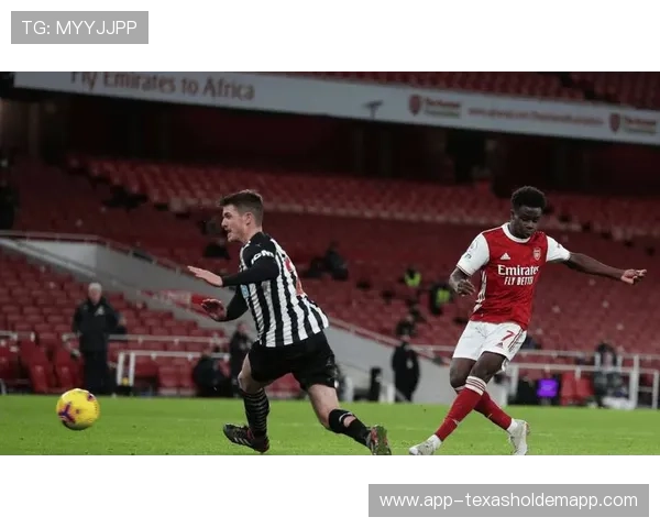 纽卡斯尔联2-2阿斯顿维拉，欧战资格争夺胶着